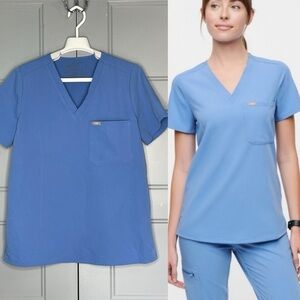 Figs Catarina top v neck square pocket blue size medium